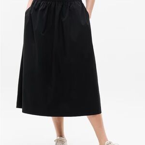 Athleta Midday Mid Rise Midi Poplin Skirt